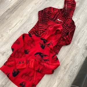 Dri-Fit Nike pullover bundle